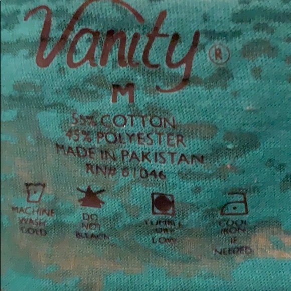 Vanity t-shirt - Picture 2 of 4